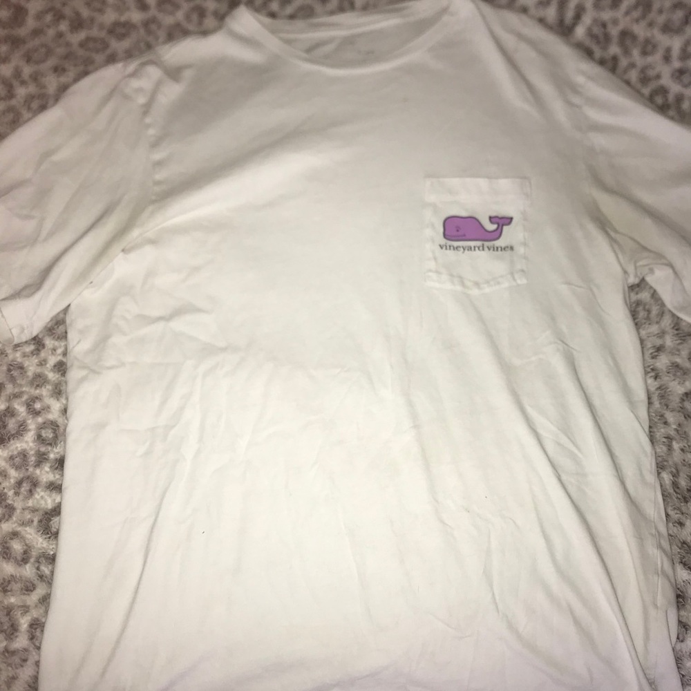 Vineyard vines whale oversized shirt